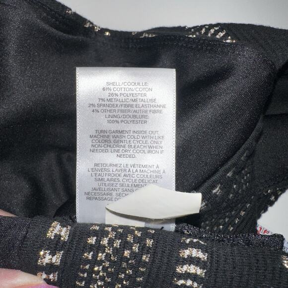 Express Women’s Metallic Crop Top Black Gold Geometric Pattern Size XS - Picture 6 of 8